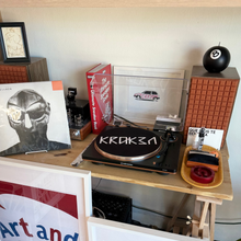 Load image into Gallery viewer, Slip Mats Logo -Black
