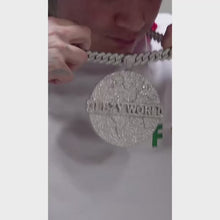 Load and play video in Gallery viewer, Issue 12
